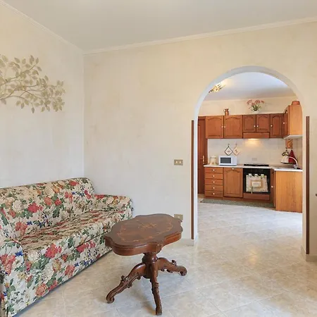 Maison Du Soleil Apartment